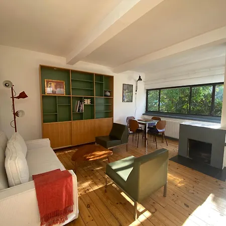 Holiday home Maison Le Corbusier 2 Jardin & Piscine Pessac
